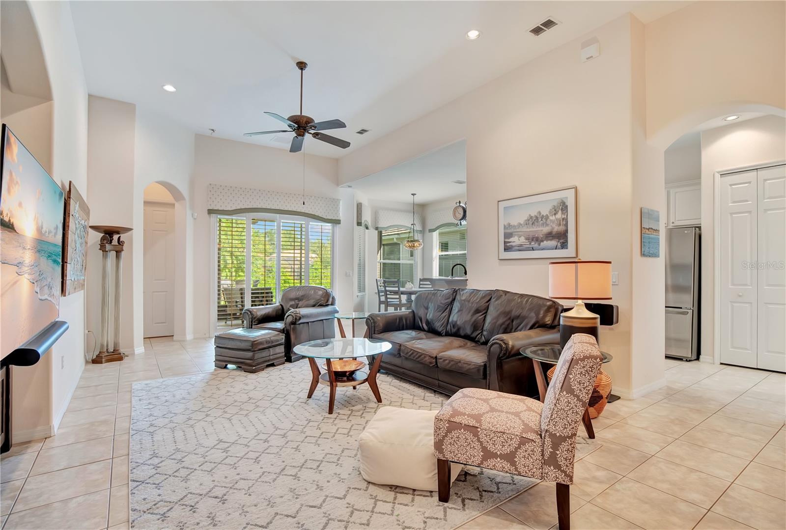 526 NEWHALL LN