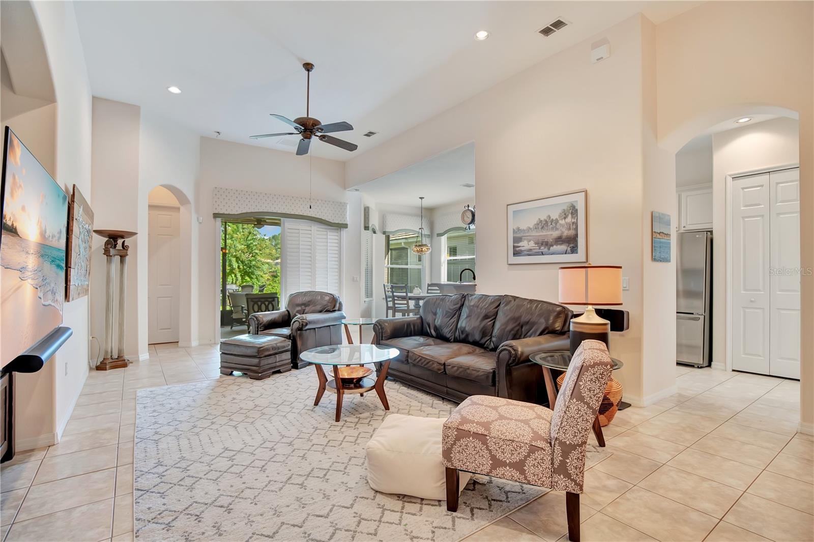 526 NEWHALL LN