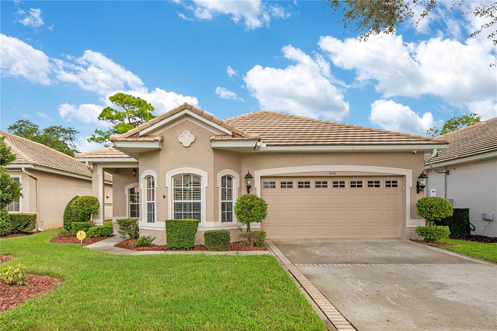 526 NEWHALL LN