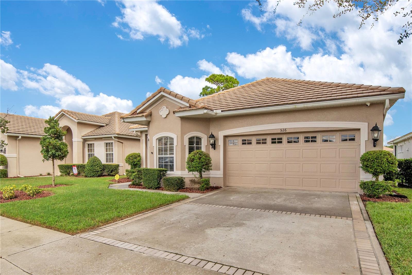 526 NEWHALL LN