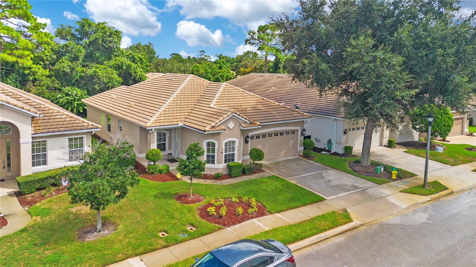 526 NEWHALL LN