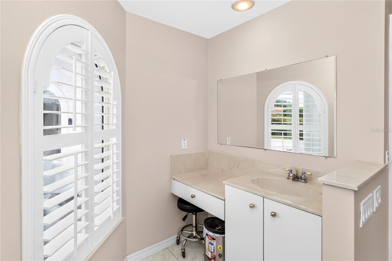 417 GREENRIDGE CT