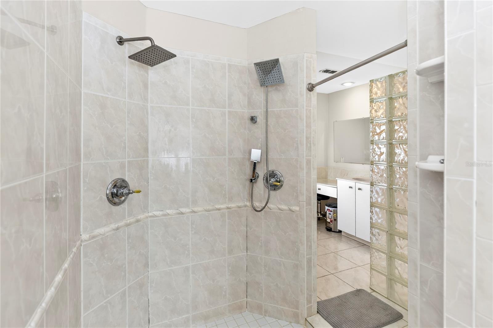 417 GREENRIDGE CT