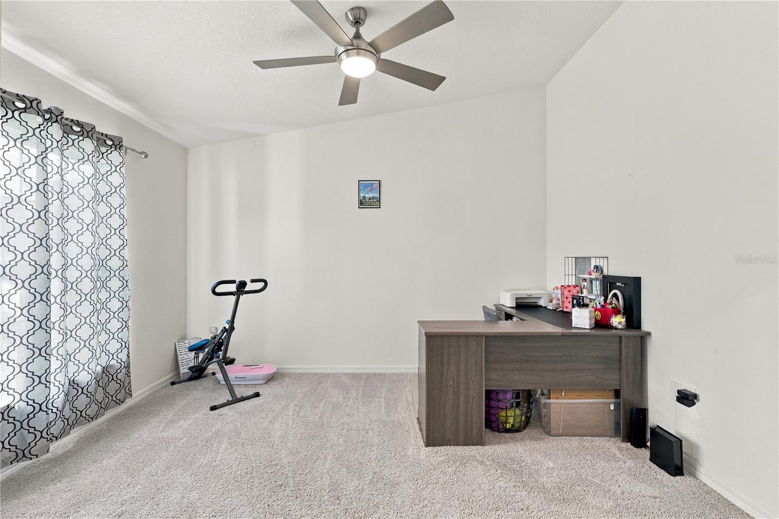 1162 NE PRESCOTT BLVD