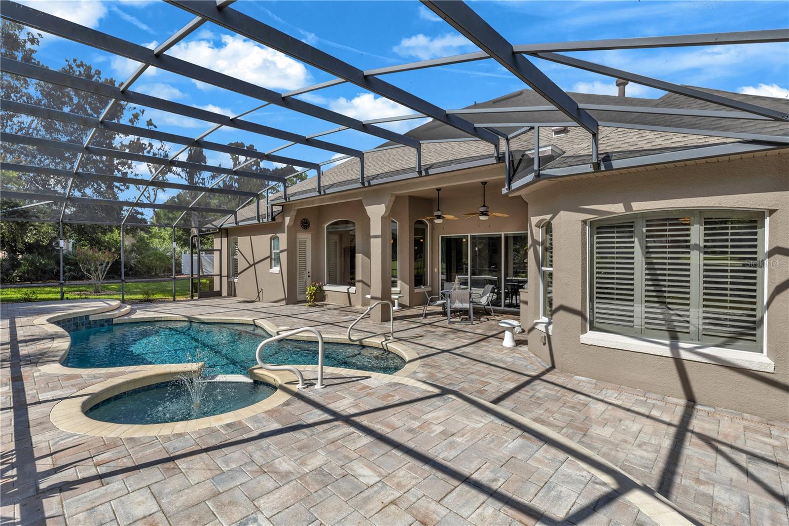 181 HAWKCREST CT