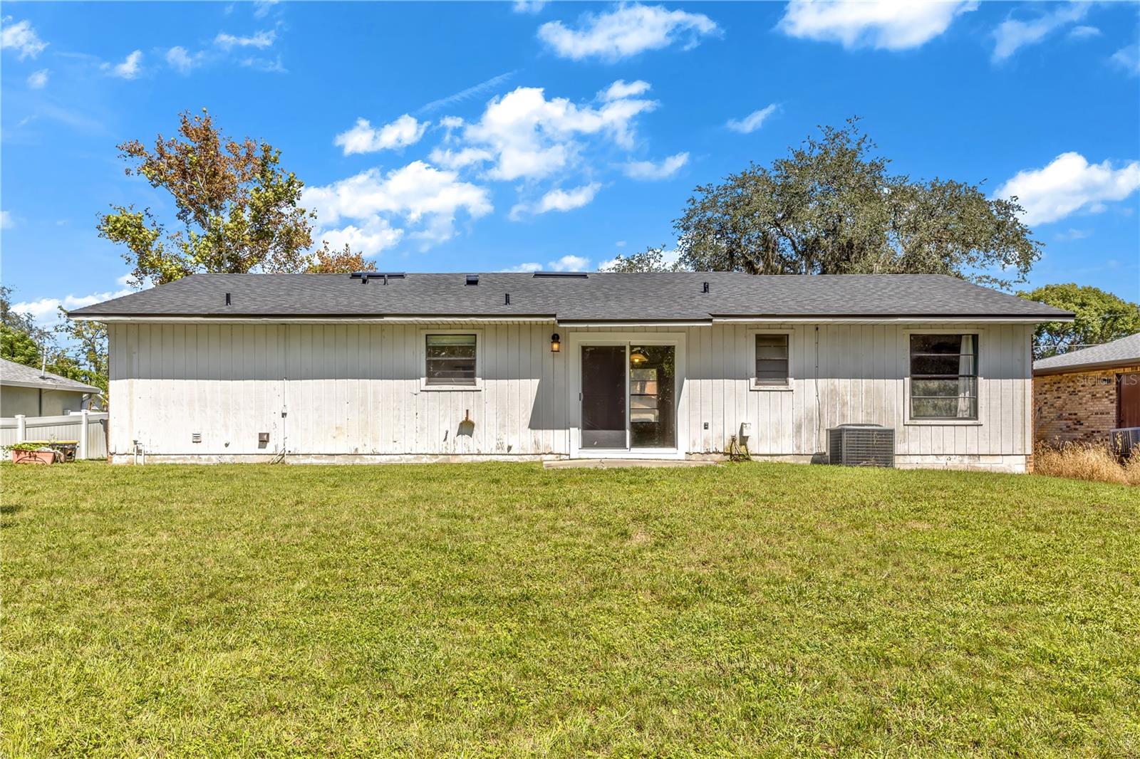 209 DELESPINE DR