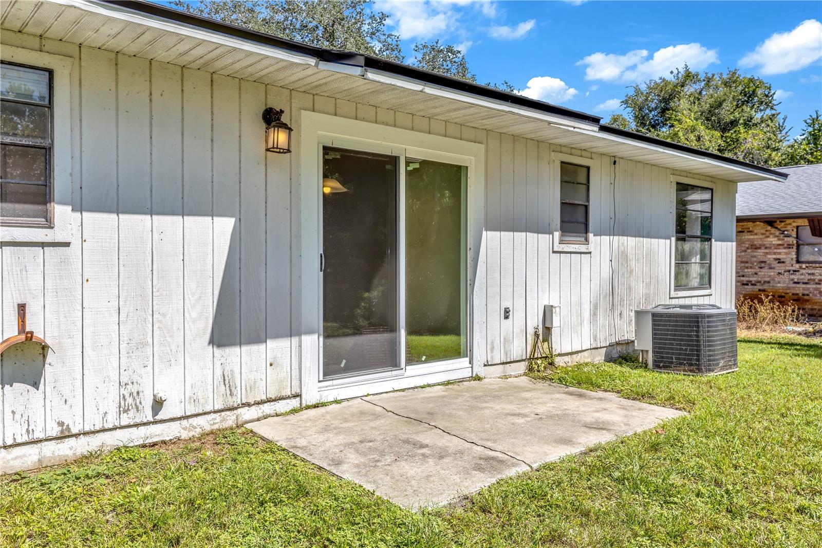 209 DELESPINE DR