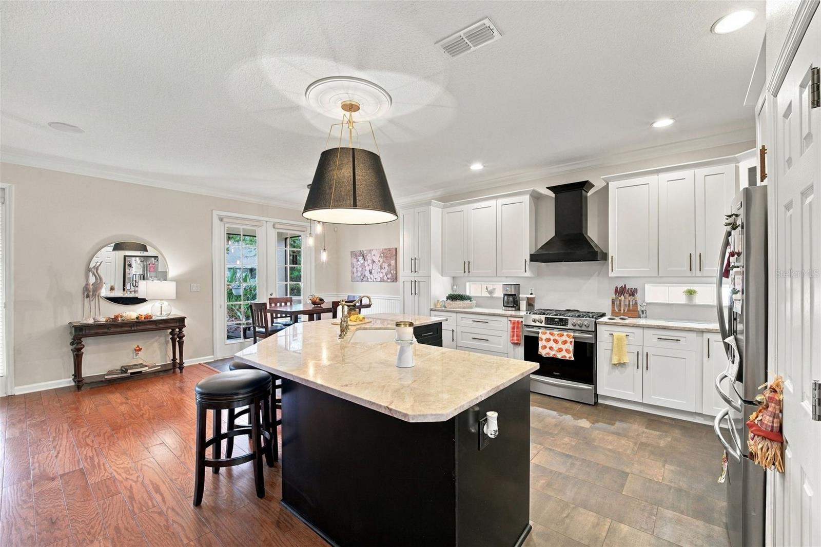 1024 HERON POINT CIR