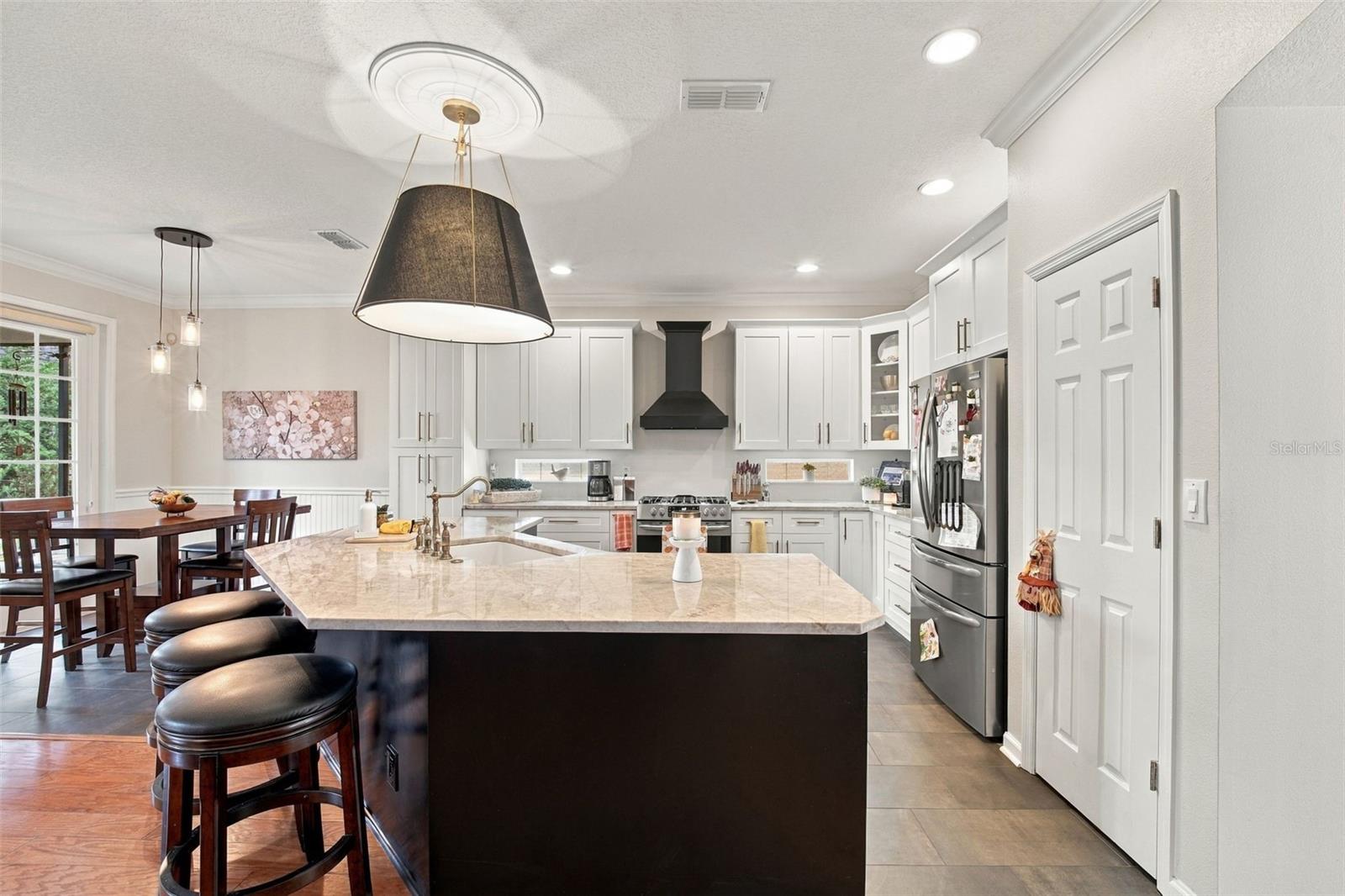 1024 HERON POINT CIR