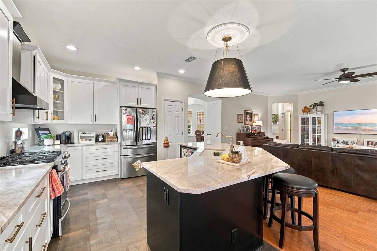 1024 HERON POINT CIR