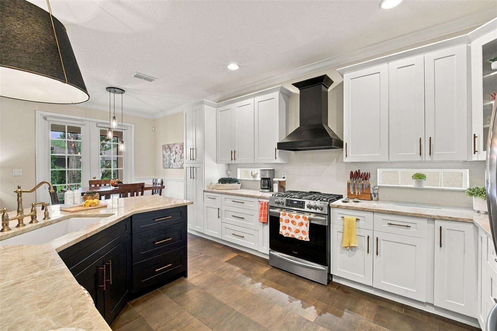 1024 HERON POINT CIR