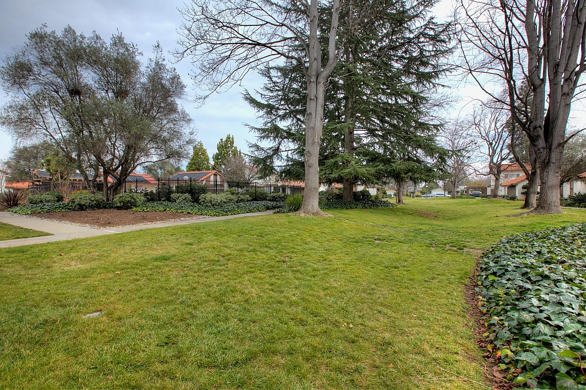 5919 Randleswood Court