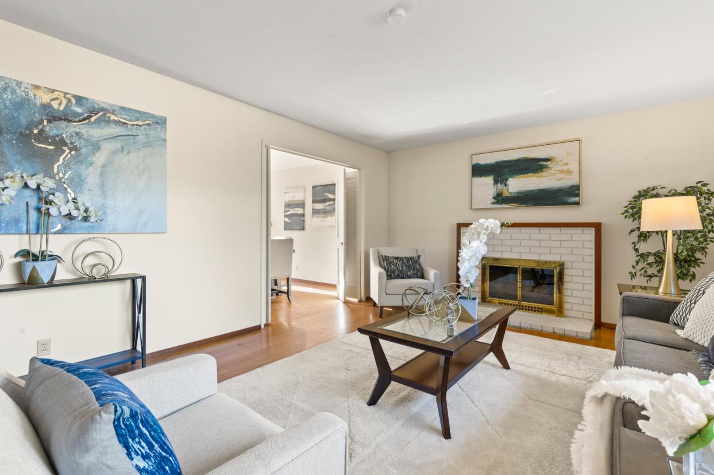 167 Kensington Way