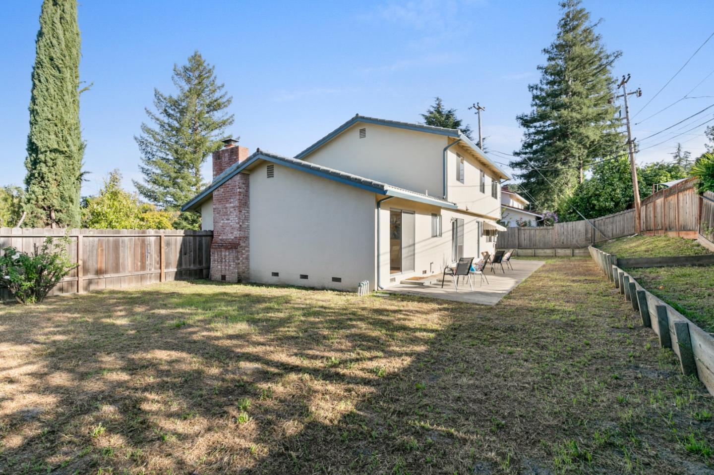 167 Kensington Way