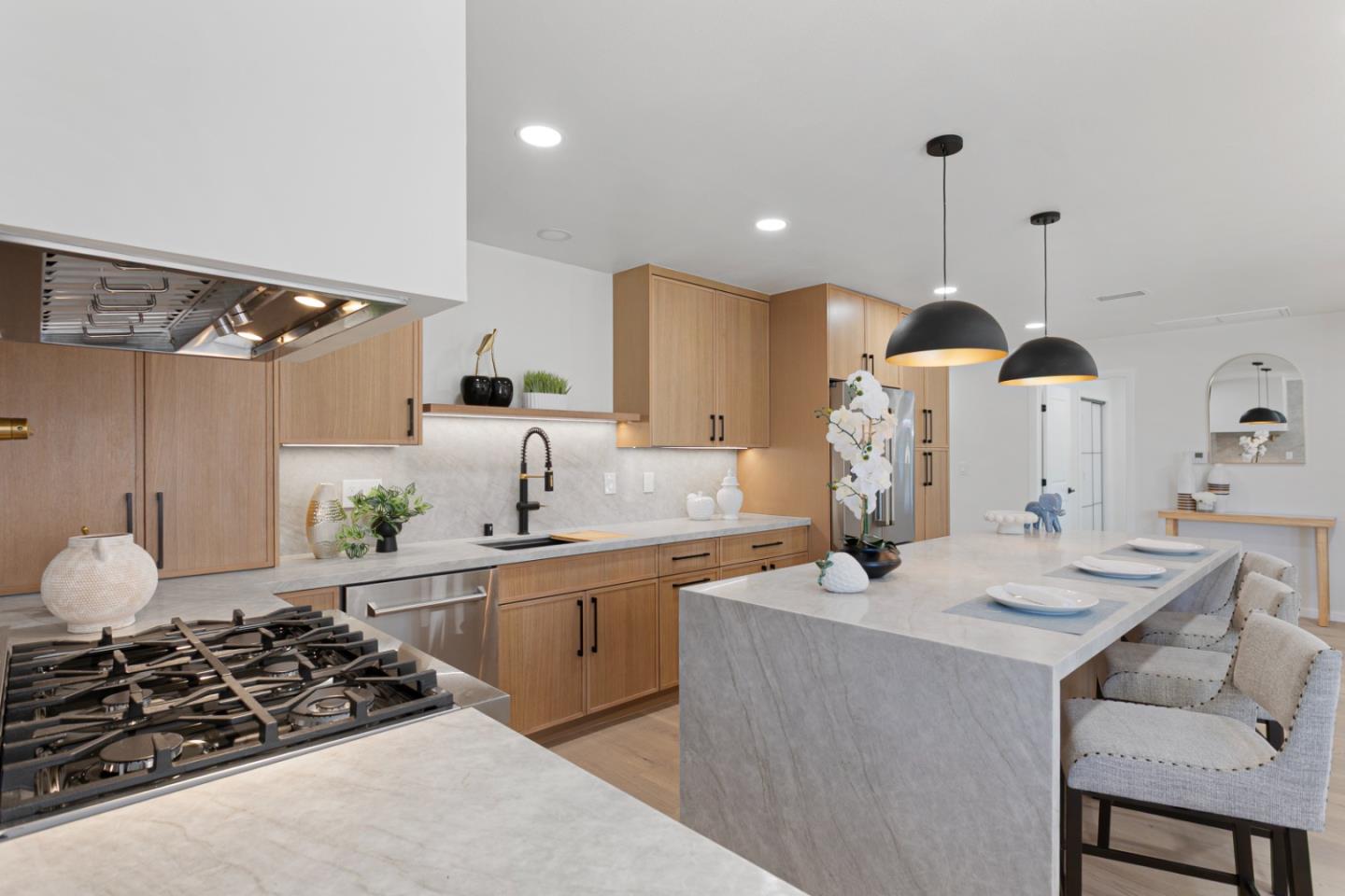 1172 Longfellow Avenue