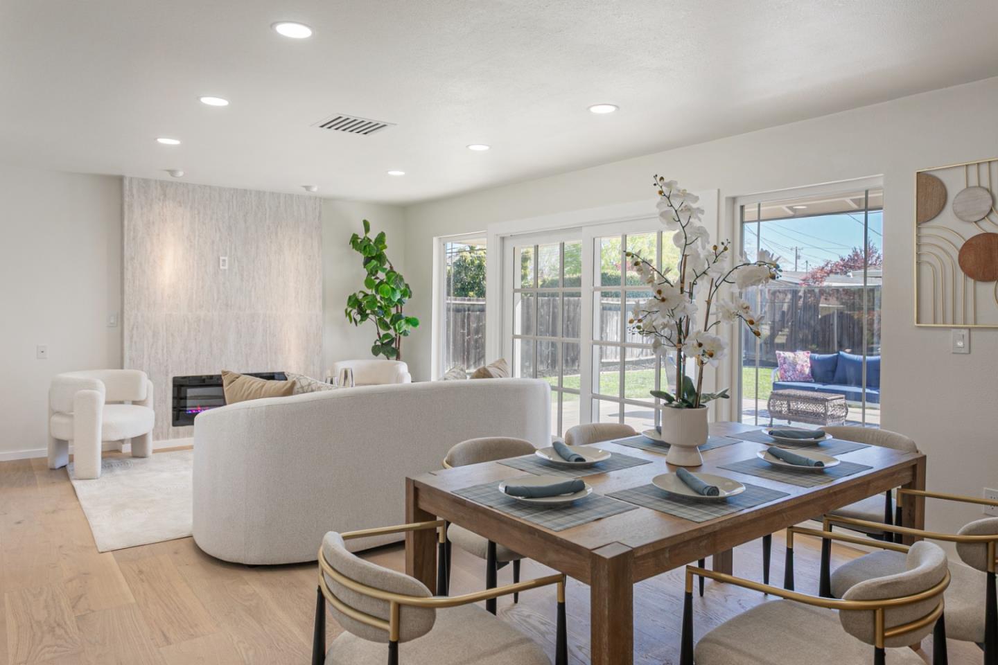 1172 Longfellow Avenue