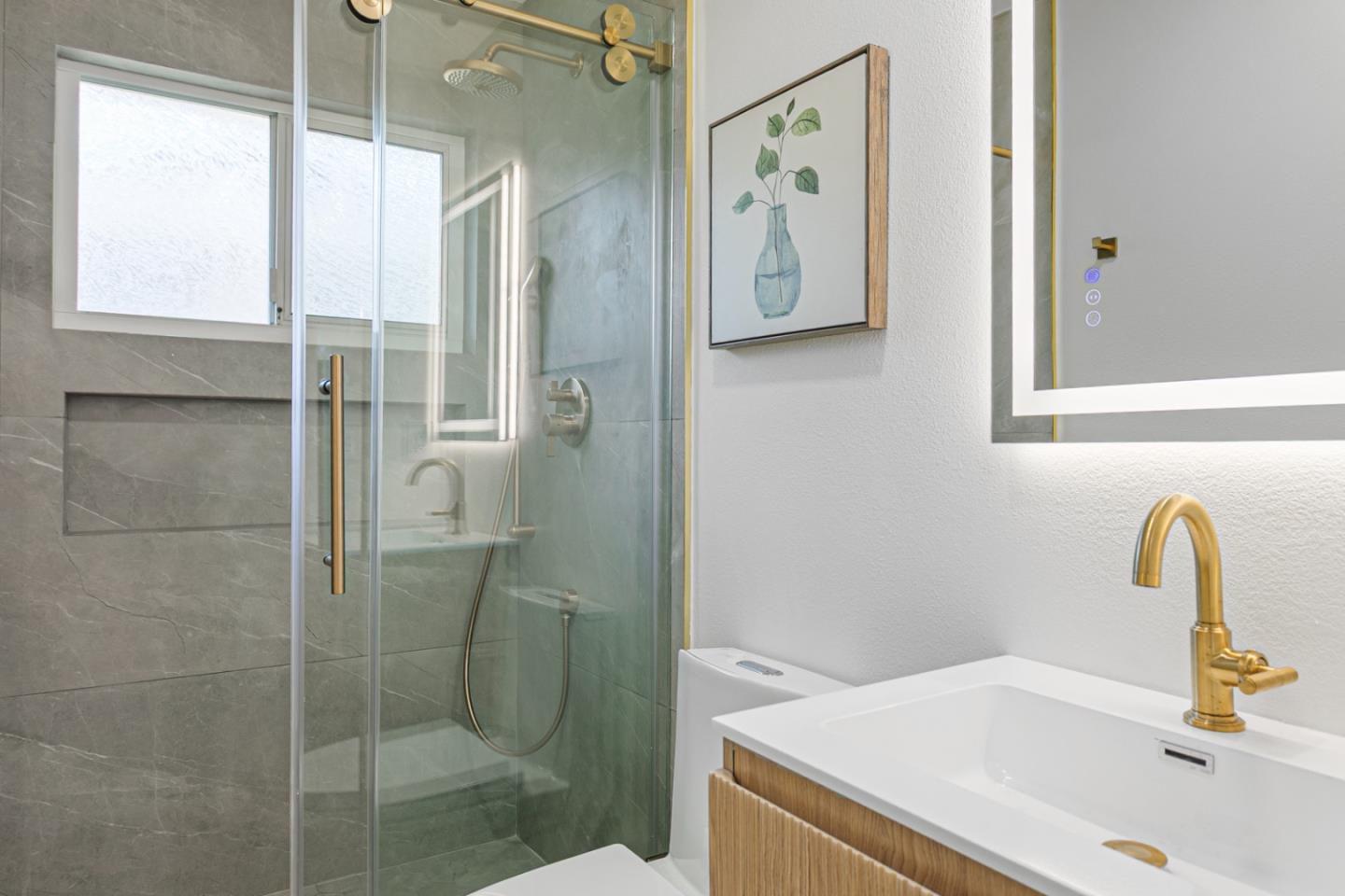 1172 Longfellow Avenue