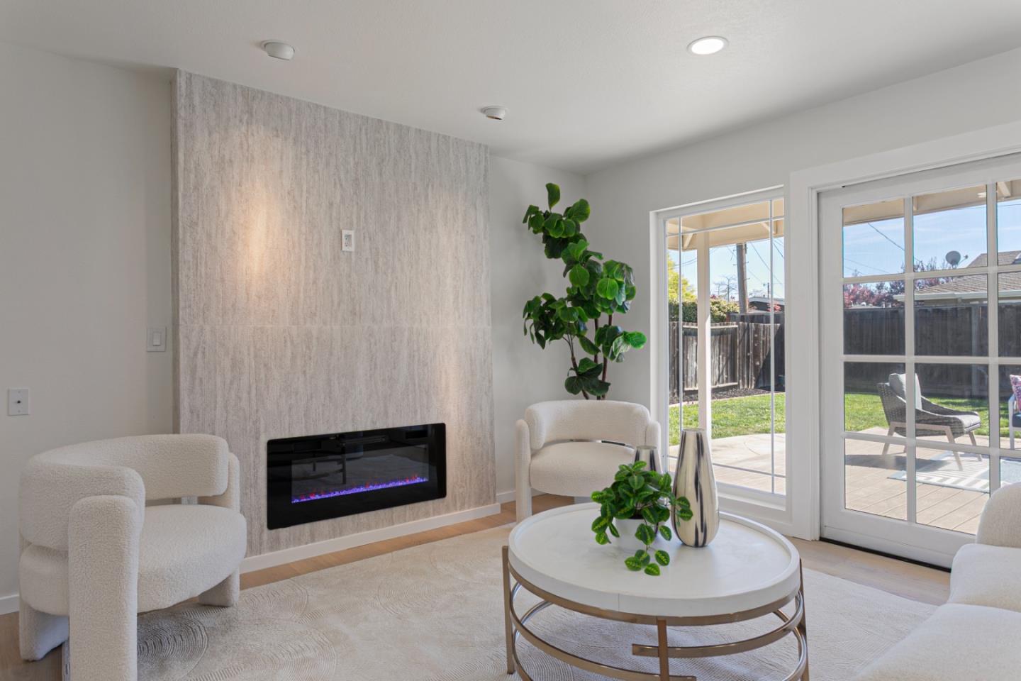 1172 Longfellow Avenue