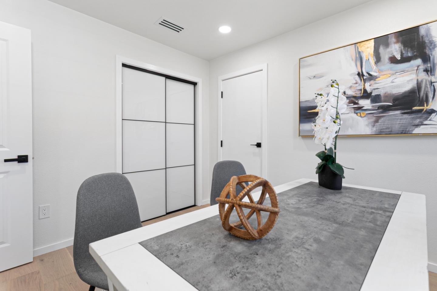 1172 Longfellow Avenue