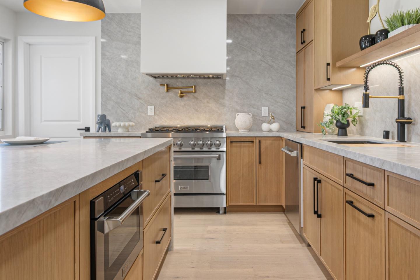 1172 Longfellow Avenue