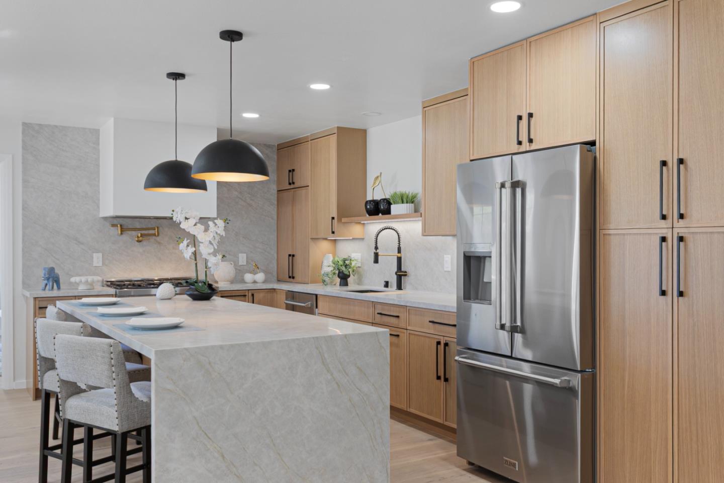 1172 Longfellow Avenue