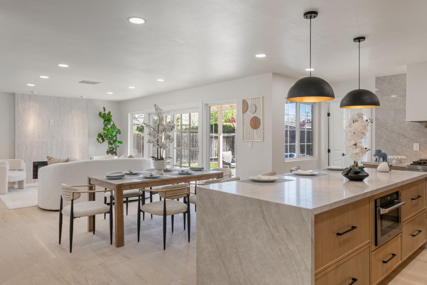 1172 Longfellow Avenue