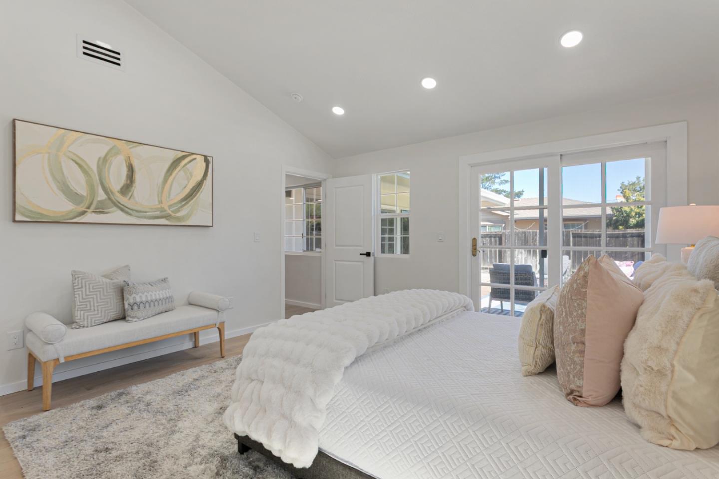 1172 Longfellow Avenue