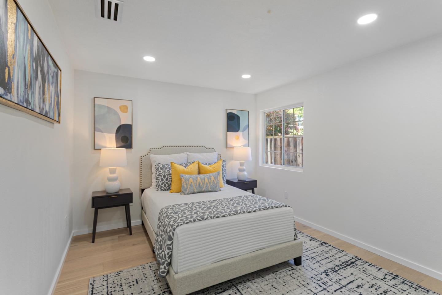 1172 Longfellow Avenue