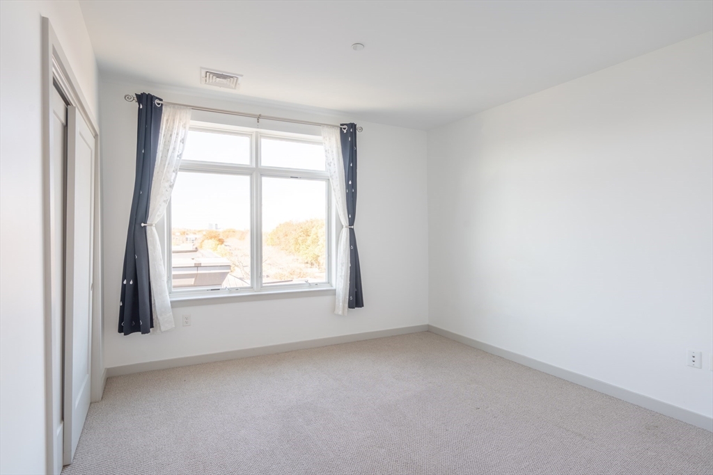 180 Telford St # 514
