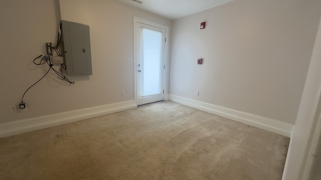 18 Middle St # 2