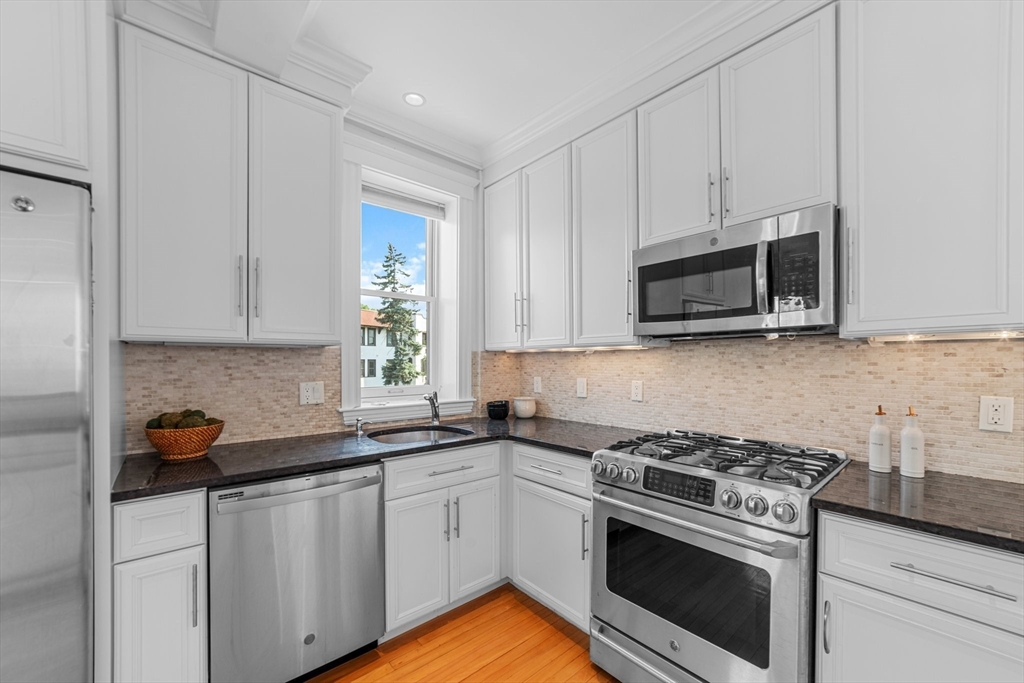 236 Rawson Rd # 5