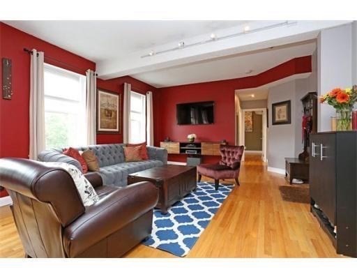 1419 Commonwealth Ave # 303 Unit: 2-303
