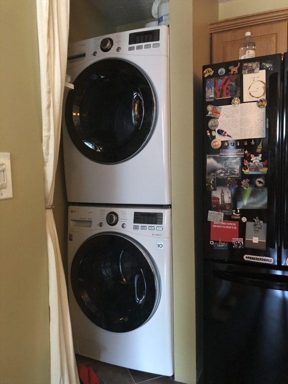 1419 Commonwealth Ave # 303 Unit: 2-303