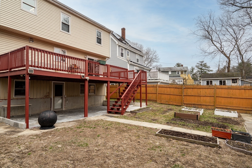 8 Grouse St