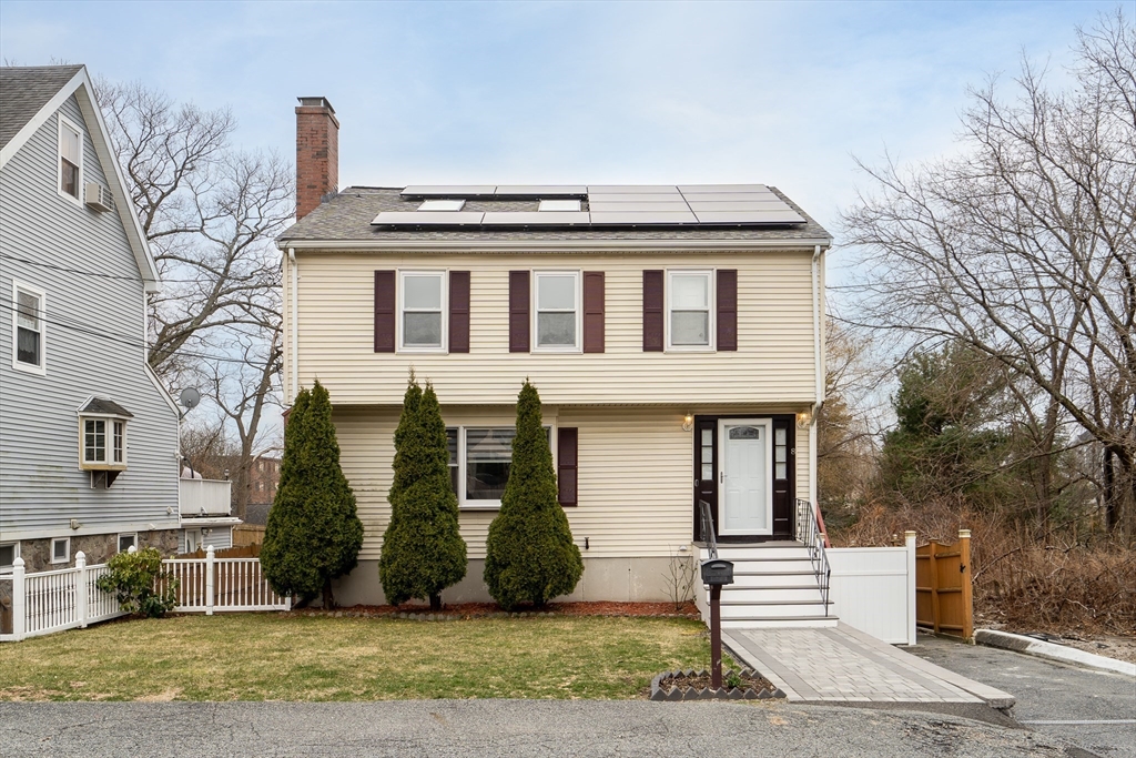 8 Grouse St