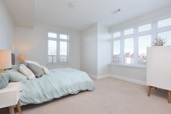 1501 Commonwealth Ave # 301