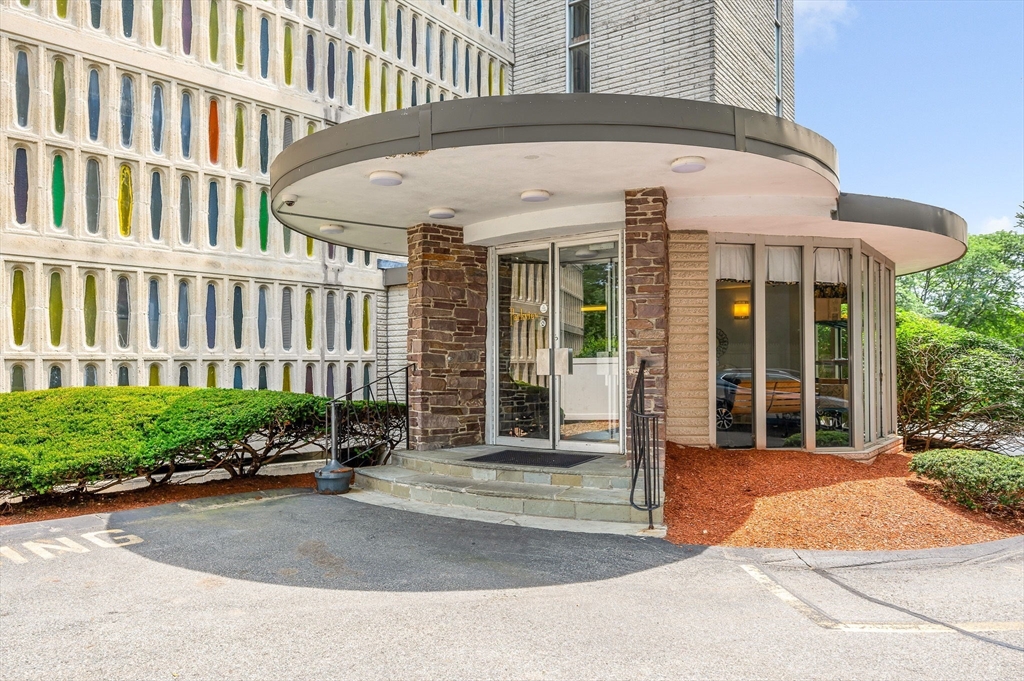 200 Swanton St # 640