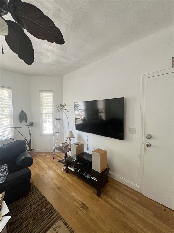 28 Franklin Street # 1