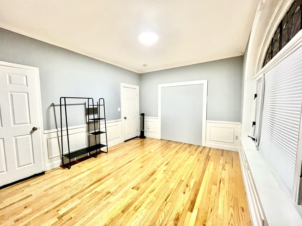 524 Harvart Street # 1