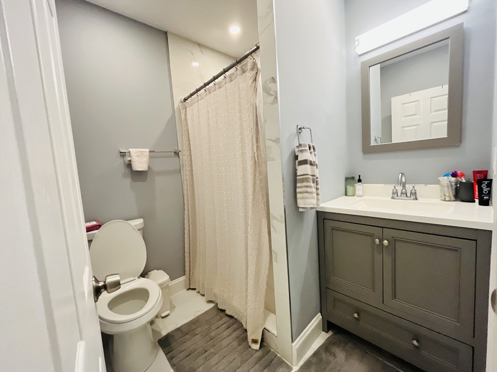 524 Harvart Street # 1