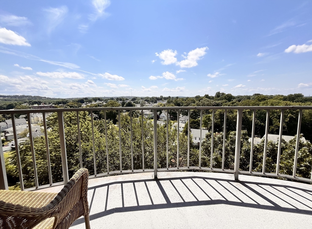 115 W Squantum # u907