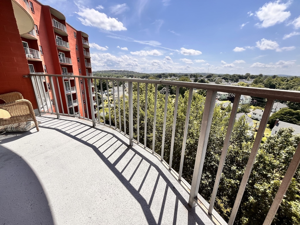 115 W Squantum # u907