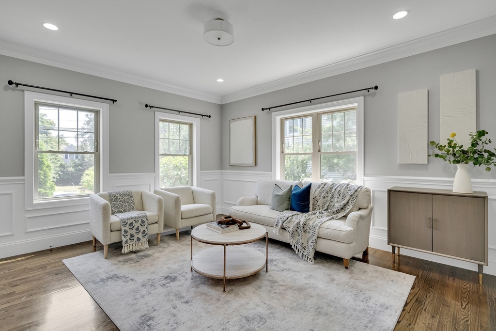 7 Sheridan St