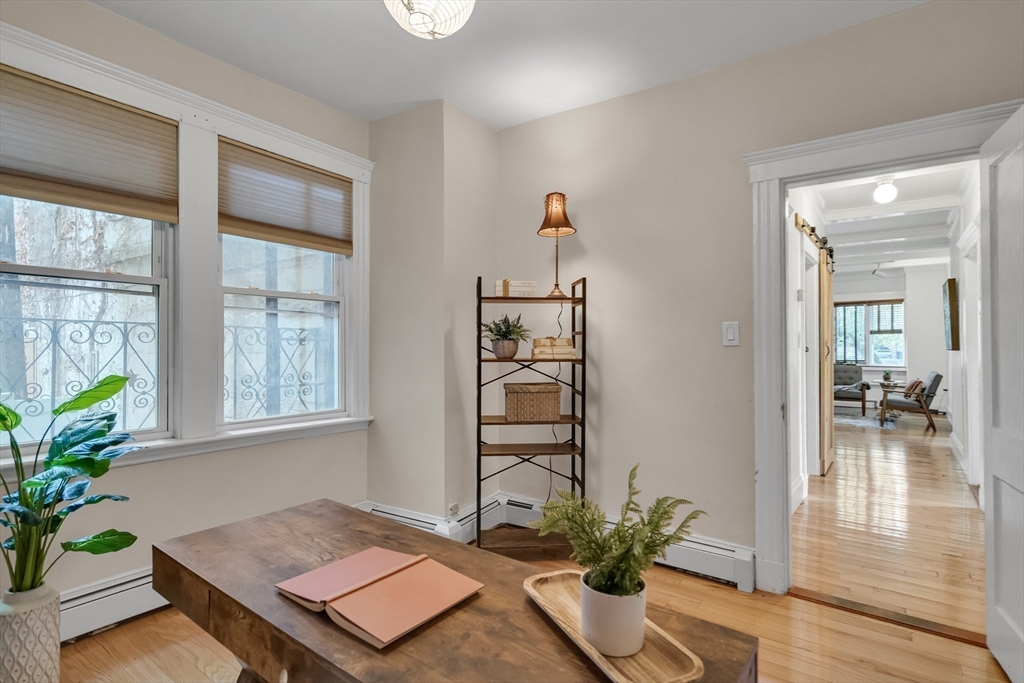 82 Hancock St # 1