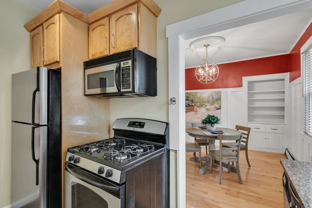 82 Hancock St # 1