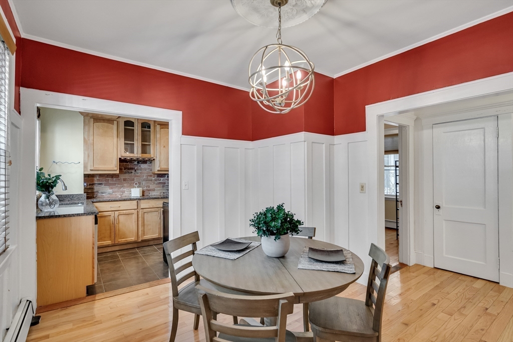 82 Hancock St # 1