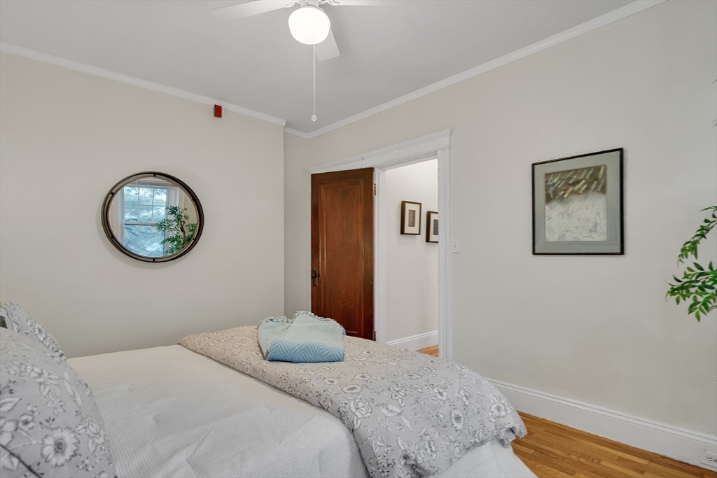 4 Crawford St # 11