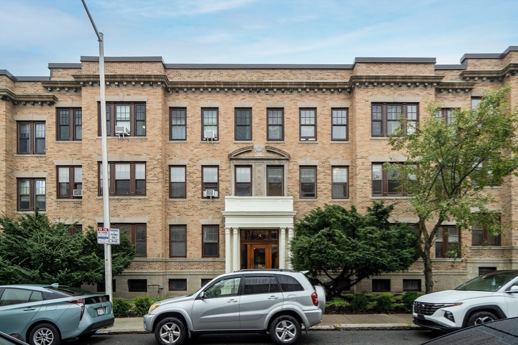4 Crawford St # 11