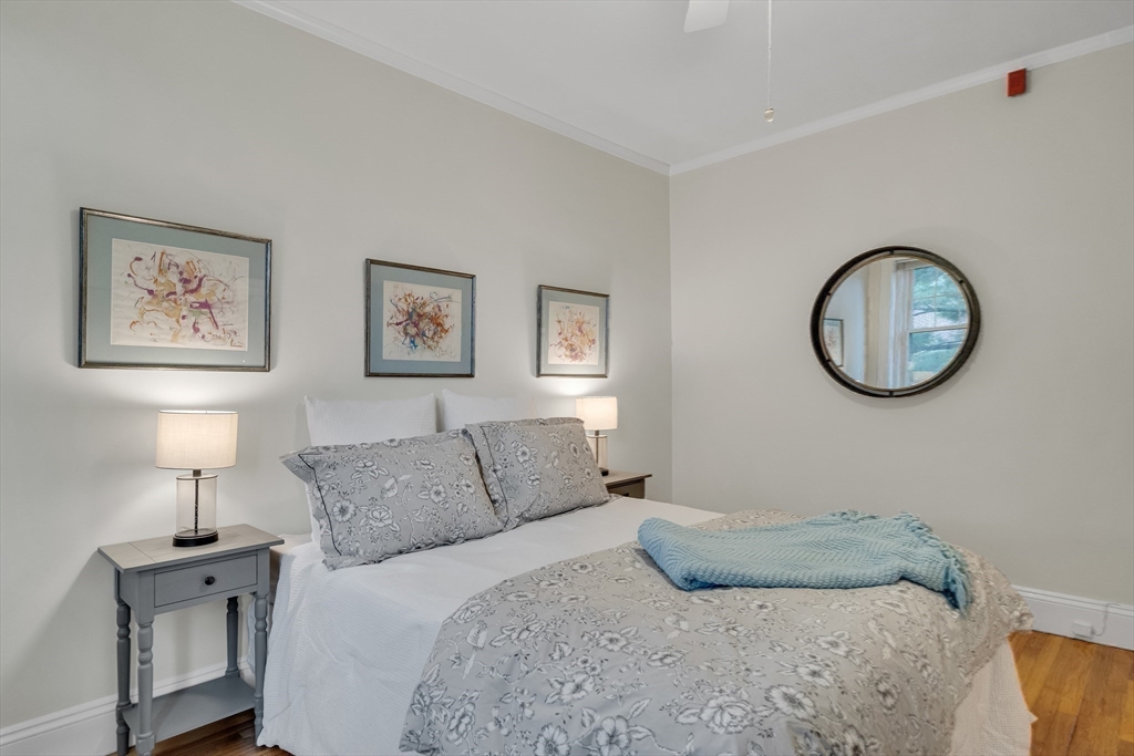 4 Crawford St # 11