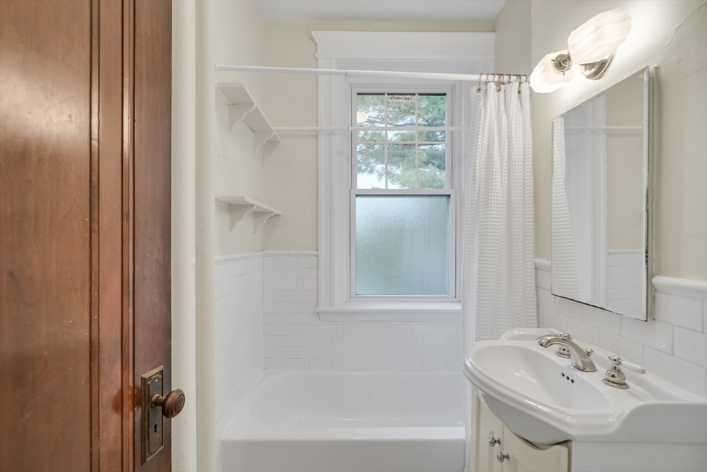 4 Crawford St # 11